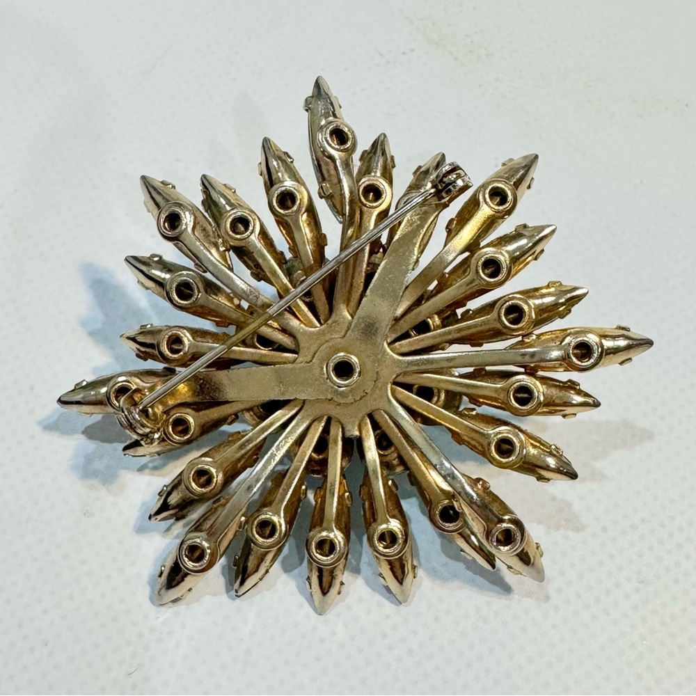 Vintage Unsigned Aqua Blue AB Crystal Navette Starburst Flower Brooch Pin - Picture 7 of 11